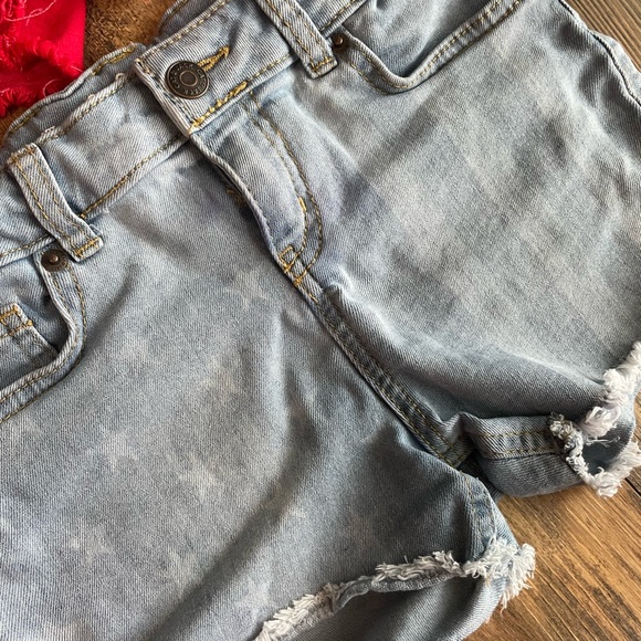 Girls Cat and Jack shorts, size 7/8 - Picture 2 of 5